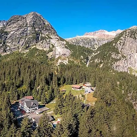 Und Naturresort Handeck 3*