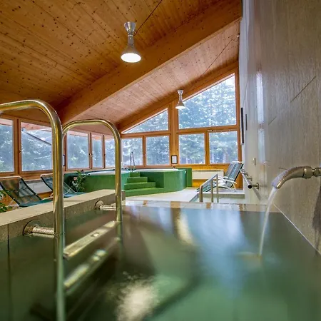 Hotel Und Naturresort Handeck 3*