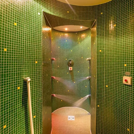 Hotel Und Naturresort Handeck 3*