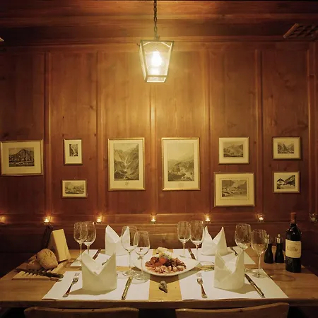 ومنتجع هانديك الطبيعي فندق Guttannen